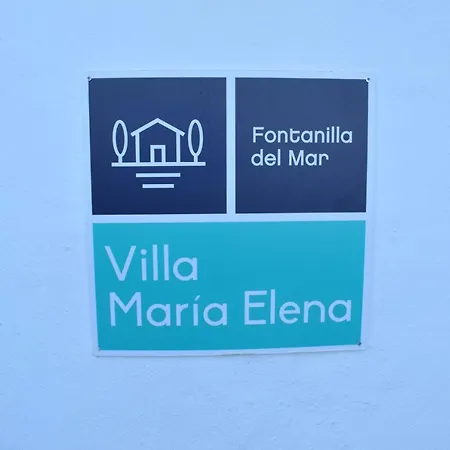 María Elena, En Fuente Del Gallo * Conil De La Frontera