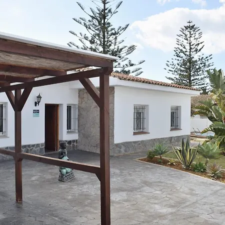 Maria Elena, En Fuente Del Gallo *