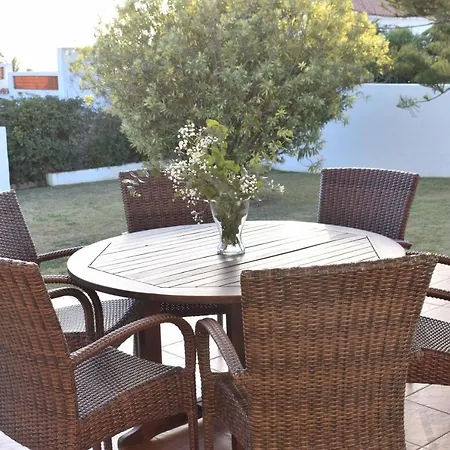 Maria Elena, En Fuente Del Gallo