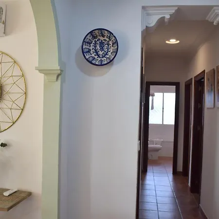 Maria Elena, En Fuente Del Gallo *