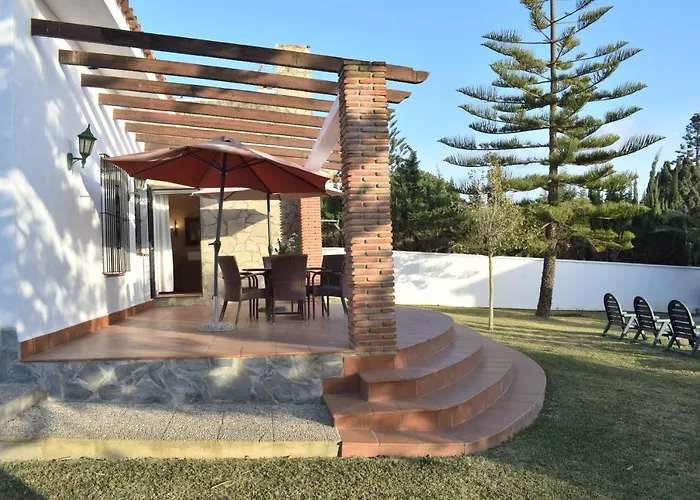 Maria Elena, En Fuente Del Gallo コニル・デ・ラ・フロンテラ