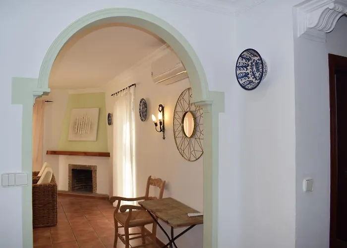 Maria Elena, En Fuente Del Gallo コニル・デ・ラ・フロンテラ