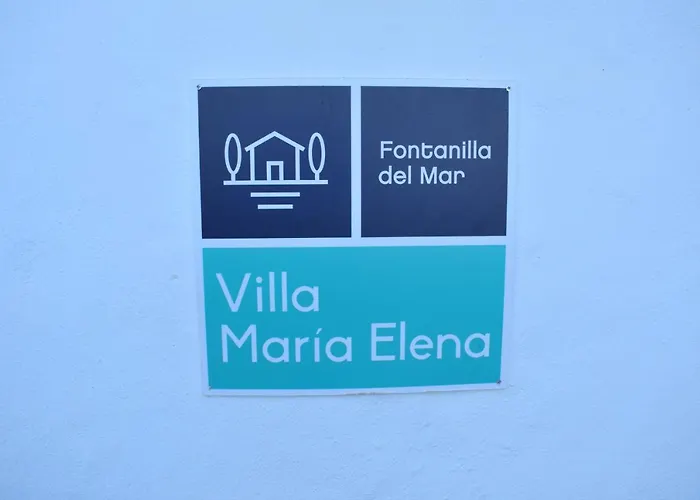 Maria Elena, En Fuente Del Gallo * Conil De La Frontera