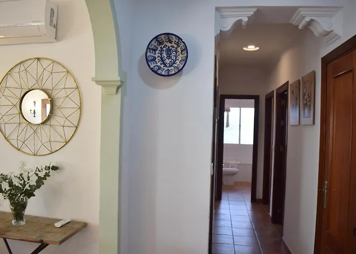 Maria Elena, En Fuente Del Gallo *