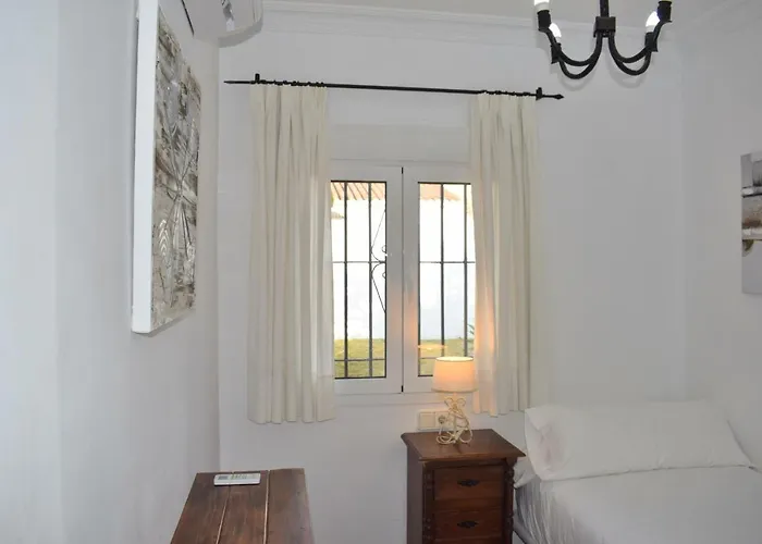 Maria Elena, En Fuente Del Gallo * Conil De La Frontera